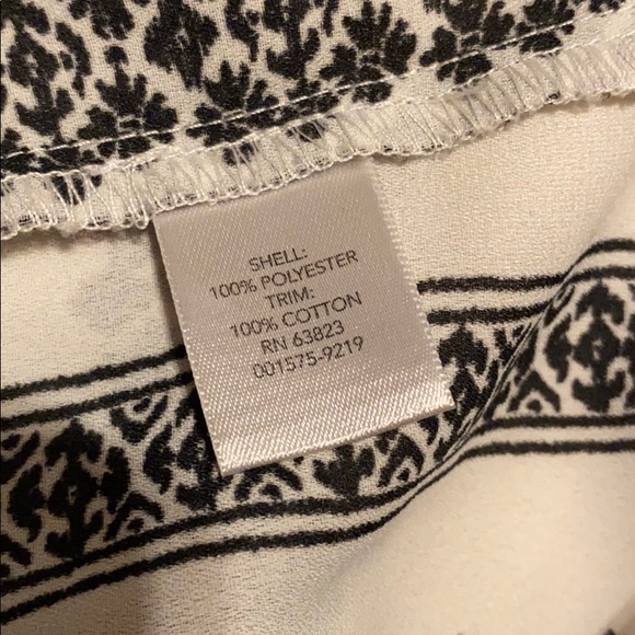 Christopher & Banks flowy top - Picture 5 of 6